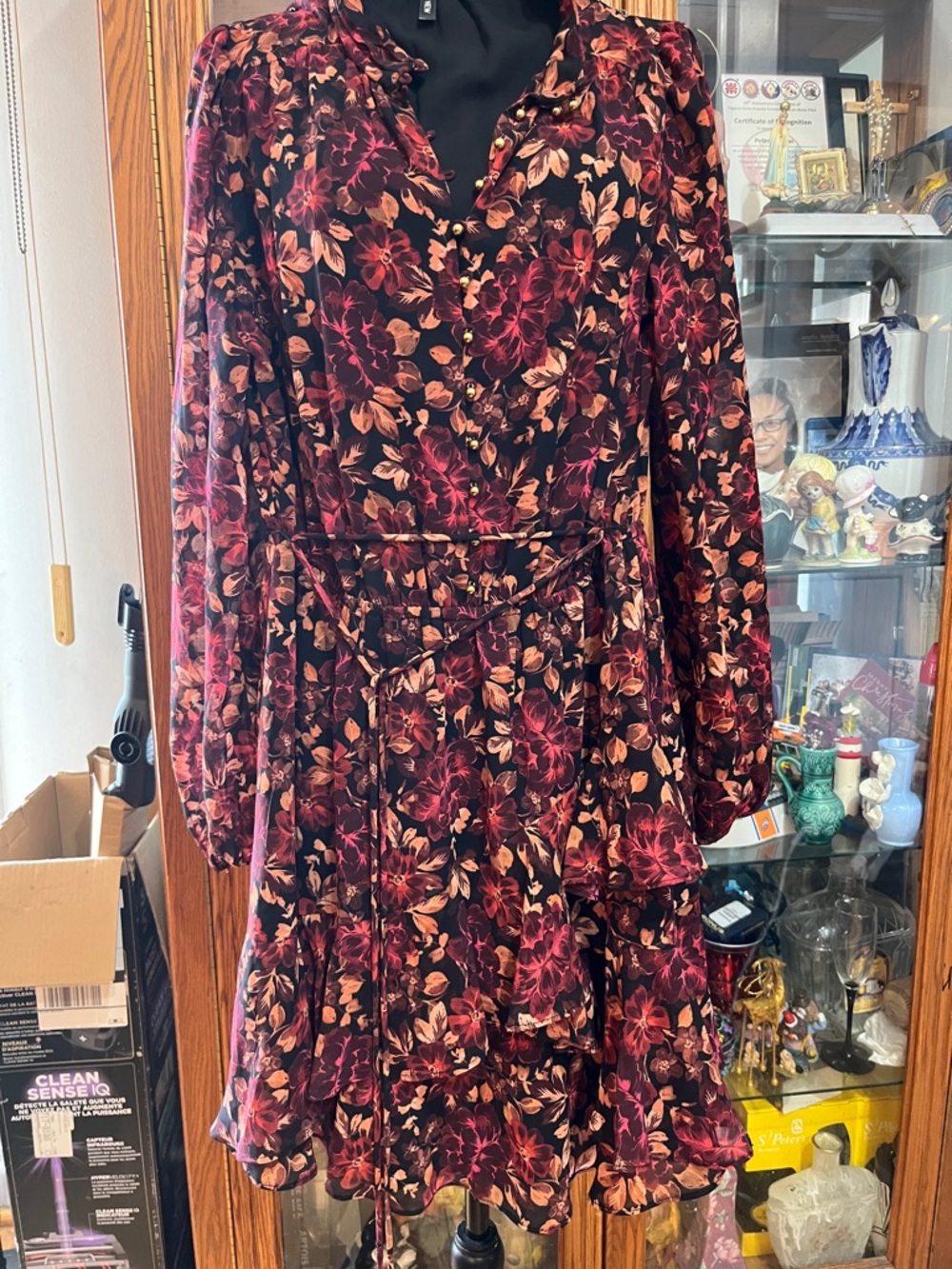 Ever New Burgundy and Blush Floral Long Sleeve Tiered Dress size 6